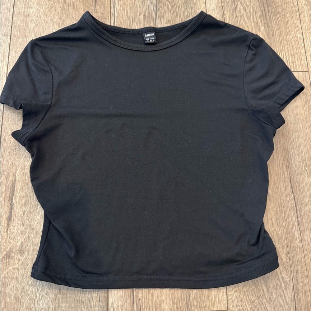 SHEIN Classic Black Short Sleeve Tee